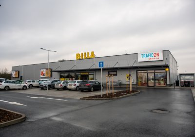Retail park Velká Dobrá